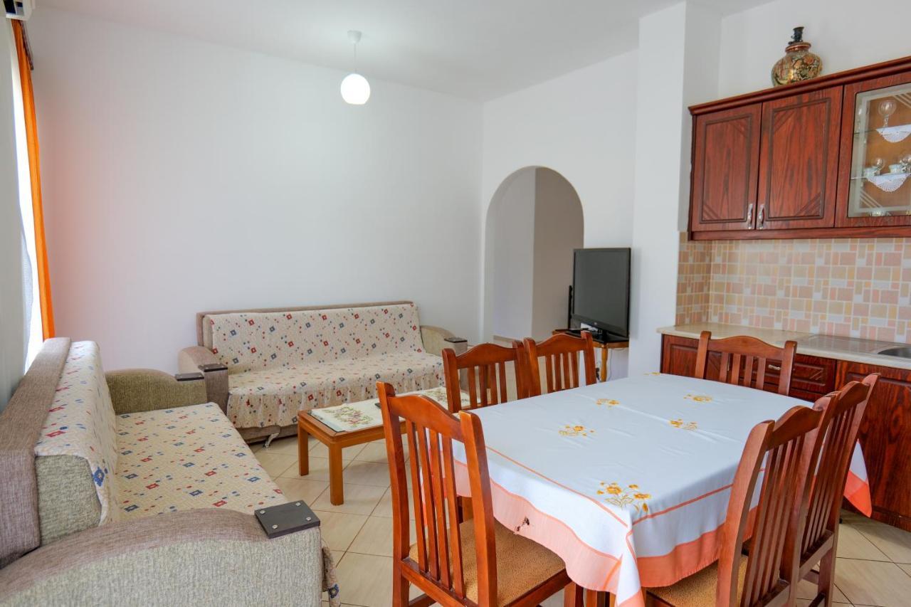 Ilias House Hotel Ksamil Exterior photo